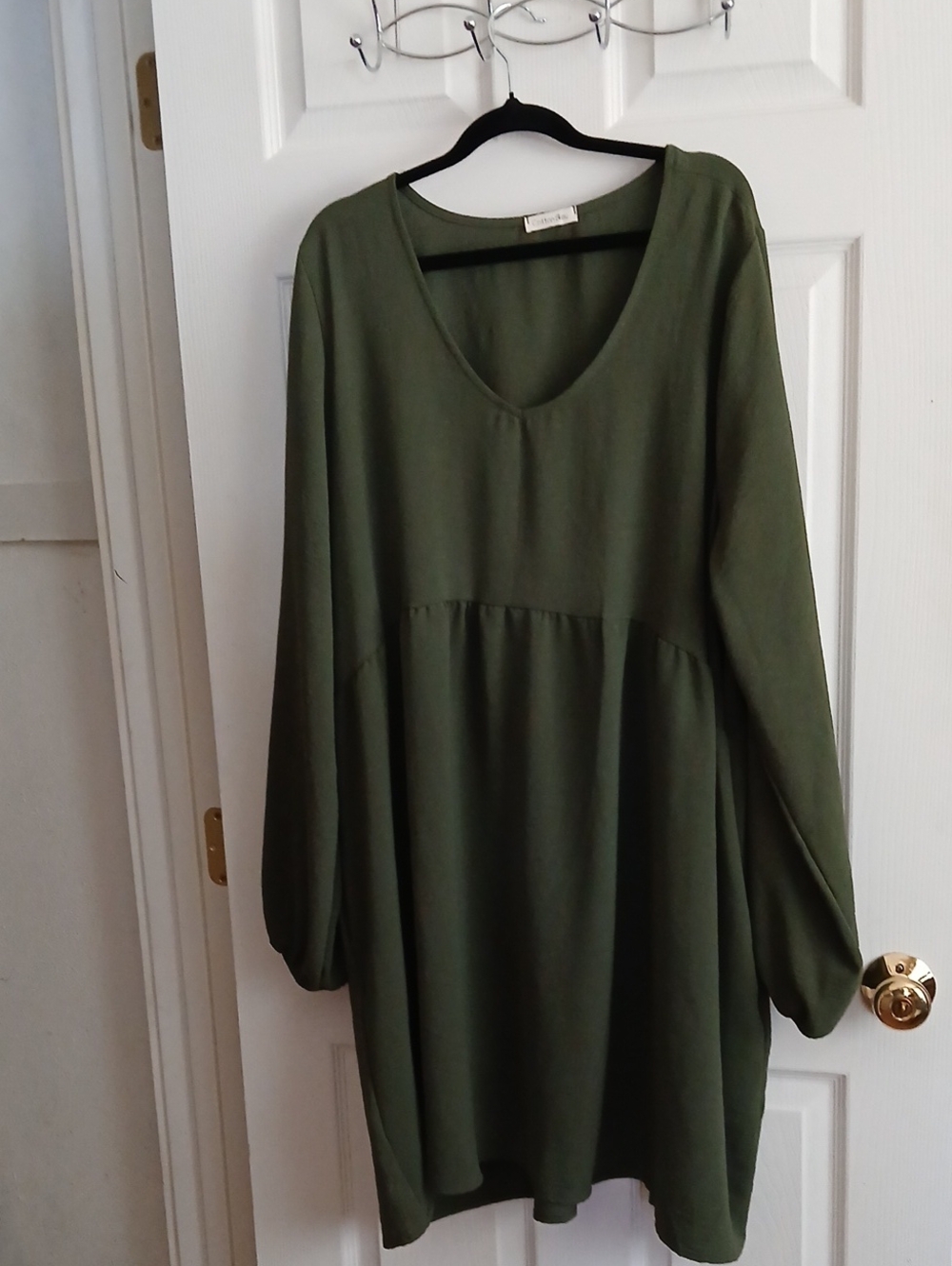 Olive Green V-Neck Long Sleeve Tunic Dress